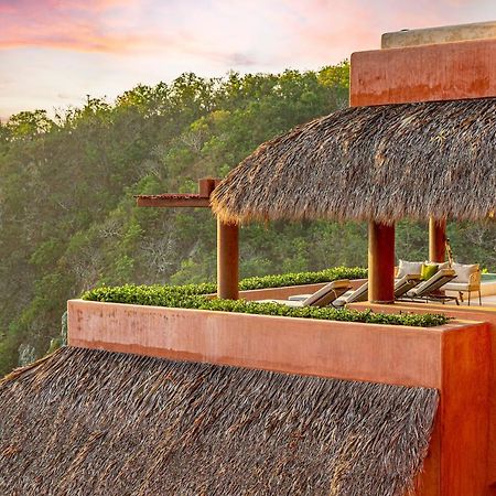 زيهواتانيجو Exclusiva Villa En Punta Garrobo المظهر الخارجي الصورة